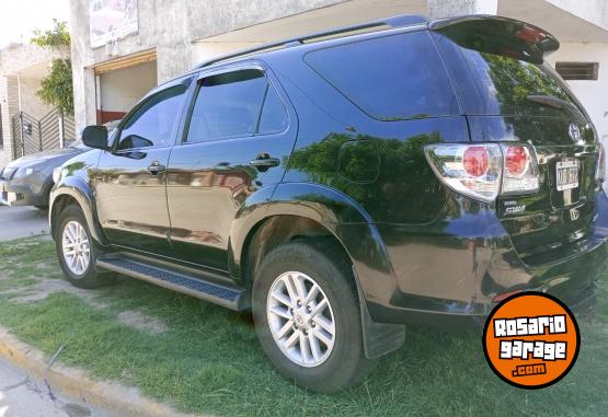 Camionetas - Toyota SW4 SRV 2012 Diesel 210000Km - En Venta