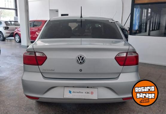 Autos - Volkswagen Voyage 2015 Nafta 117000Km - En Venta