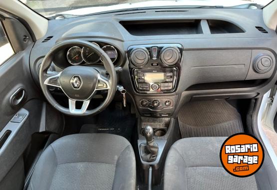 Utilitarios - Renault Kangoo 2018 Nafta 83000Km - En Venta