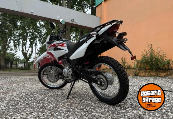 Motos - Honda XR 150cc 2024 Nafta 0Km - En Venta