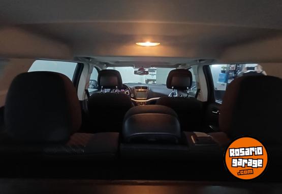 Camionetas - Dodge Journey srv ecosport 2011 Nafta 158000Km - En Venta