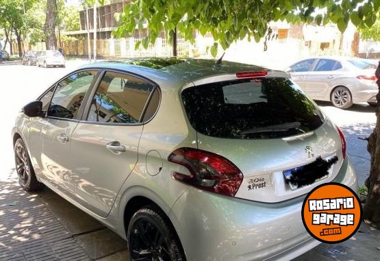 Autos - Peugeot 208 urban tech 2019 Nafta 20000Km - En Venta