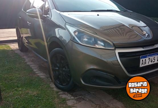 Autos - Peugeot Active 2016 Nafta 134000Km - En Venta