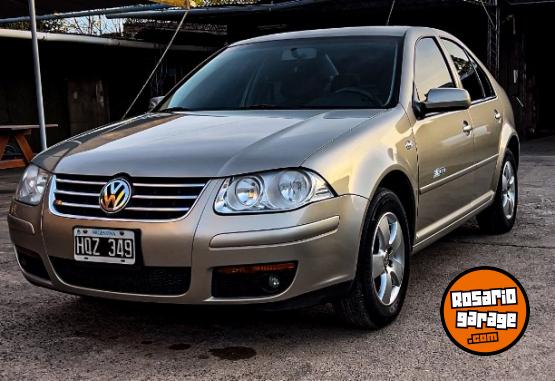 Autos - Volkswagen Bora 2008 Nafta 200000Km - En Venta