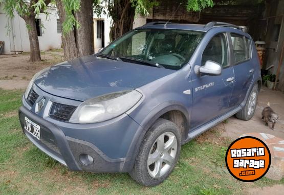 Autos - Renault sandero stepway 2010 Nafta 240000Km - En Venta