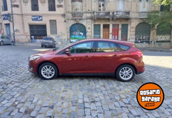 Autos - Ford Focus 2.0 SE 2017 Nafta 33590Km - En Venta