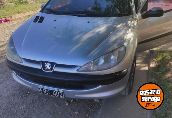 Autos - Peugeot 206 2006 Nafta 178000Km - En Venta