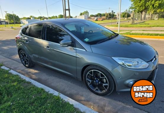 Autos - Ford Focus titanium 2014 Nafta 109000Km - En Venta