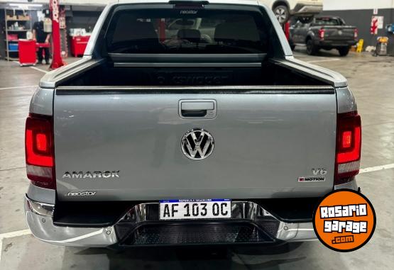 Camionetas - Volkswagen Amarok Extreme 2022 Diesel 72000Km - En Venta