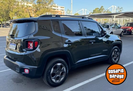 Camionetas - Jeep Renegade 2017 Nafta 125000Km - En Venta