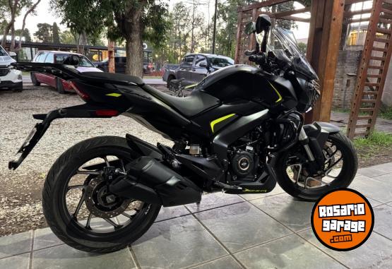 Motos - Bajaj Dominar 400 2023 Nafta 4300Km - En Venta