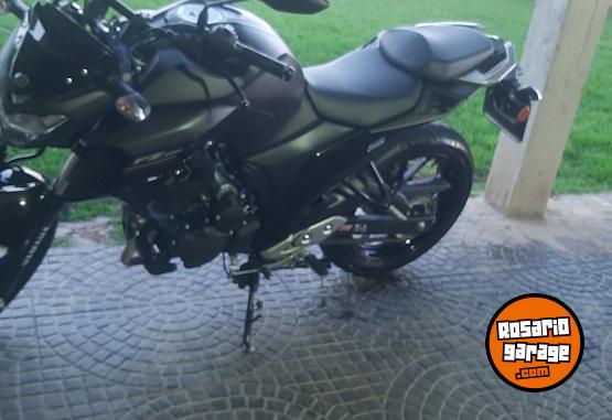 Motos - Yamaha Fz25 2022 Nafta 9800Km - En Venta