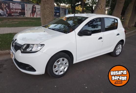 Autos - Renault Expresin full 2017 GNC 102400Km - En Venta