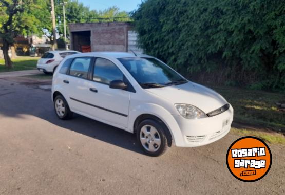 Autos - Ford 2004 2004 Nafta 174000Km - En Venta