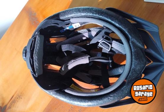 Deportes - Casco bicicleta MTB - En Venta