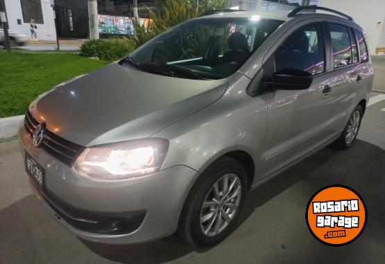 Autos - Volkswagen SURAN 1.6 8V 2013 GNC 119000Km - En Venta