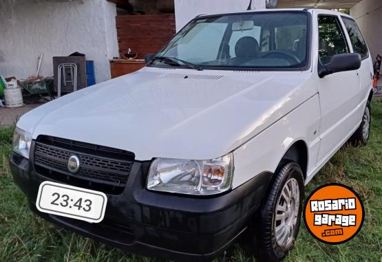 Autos - Fiat Uno 2005 GNC 165000Km - En Venta