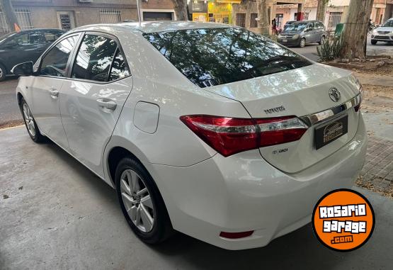 Autos - Toyota Corolla xei pack cvt 2015 Nafta  - En Venta