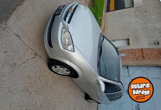 Autos - Chevrolet CLASSIC PERMUTO FINANCIO 2015 Nafta 98000Km - En Venta