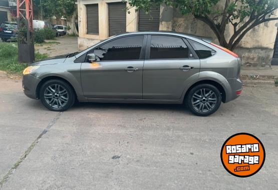 Autos - Ford Focus Ghia 2010 Diesel 220000Km - En Venta