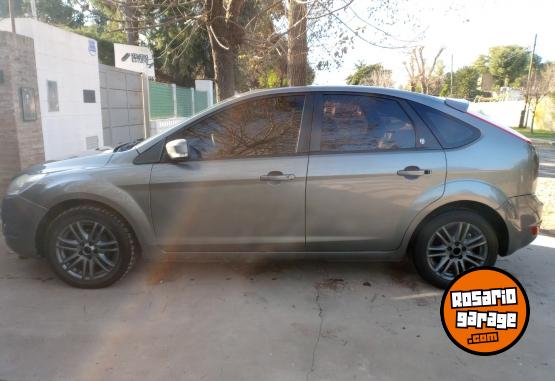 Autos - Ford Focus Ghia 2010 Diesel 220000Km - En Venta