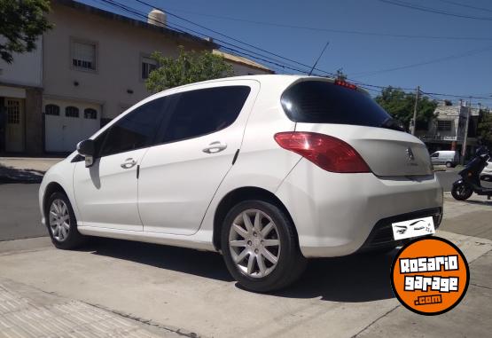 Autos - Peugeot 308 active 2015 Diesel 148000Km - En Venta