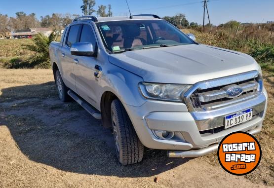 Camionetas - Ford Ranger 3.2 4x4 LTD 2018 Diesel 240000Km - En Venta