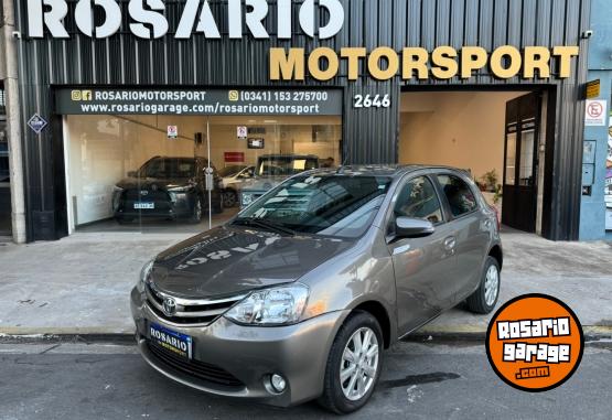 Autos - Toyota Etios XLS 2016 Nafta 90180Km - En Venta