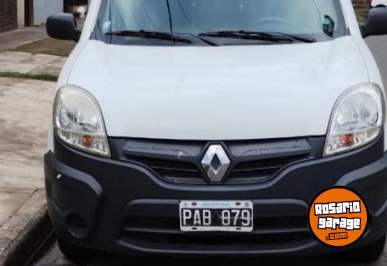 Utilitarios - Renault KANGOO 2015 GNC 86500Km - En Venta