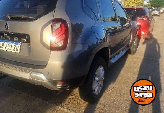 Autos - Renault Duster 2017 Nafta 73000Km - En Venta