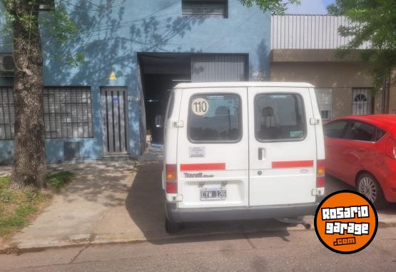 Utilitarios - Ford Transit 1999 Diesel 285000Km - En Venta