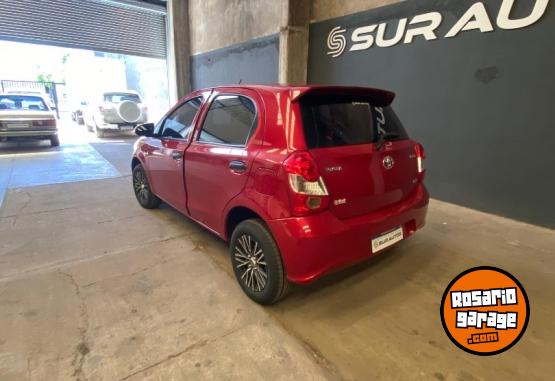 Autos - Toyota ETIOS X 2023 Nafta 27000Km - En Venta