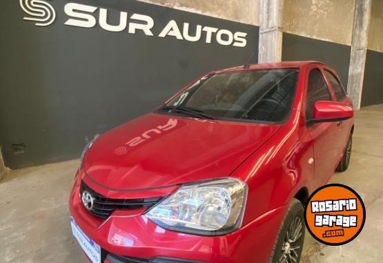 Autos - Toyota ETIOS X 2023 Nafta 27000Km - En Venta