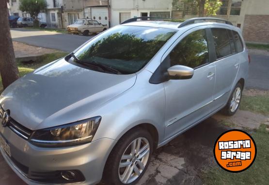 Autos - Volkswagen Suran Highline 2017 Nafta 135000Km - En Venta