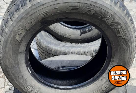 Accesorios para Autos - Cubiertas Bridgestone 265/65R17. - En Venta