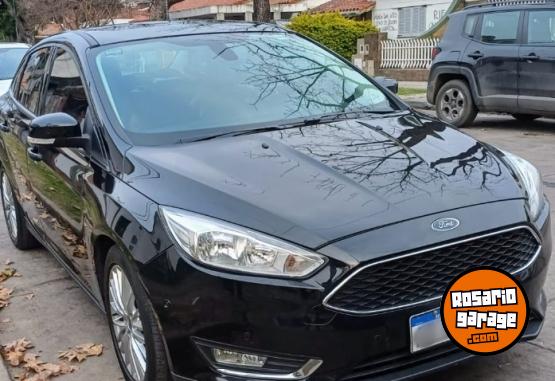 Autos - Ford Focus SE Plus 2019 Nafta 85000Km - En Venta