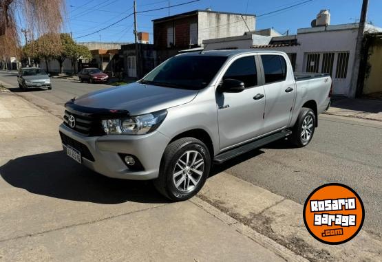 Camionetas - Toyota hilux 2018 Diesel 70000Km - En Venta