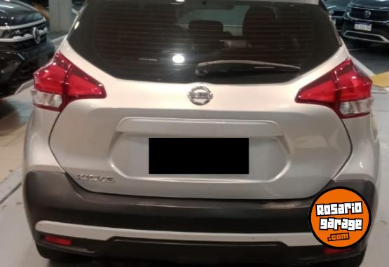 Autos - Nissan KICKS 1.6 SENSE MT 2018 Nafta 104000Km - En Venta