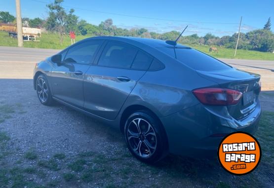 Autos - Chevrolet Cruze 1.4 4ptas midnight 2022 Nafta 32000Km - En Venta