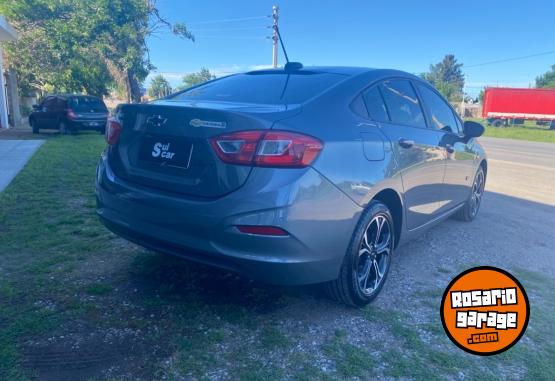 Autos - Chevrolet Cruze 1.4 4ptas midnight 2022 Nafta 32000Km - En Venta