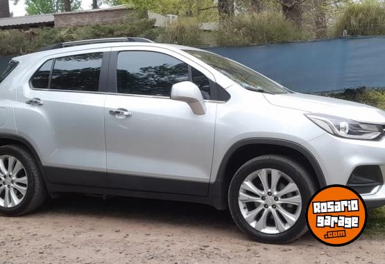 Camionetas - Chevrolet Tracker LTZ  AT 4x4 2018 GNC 99000Km - En Venta