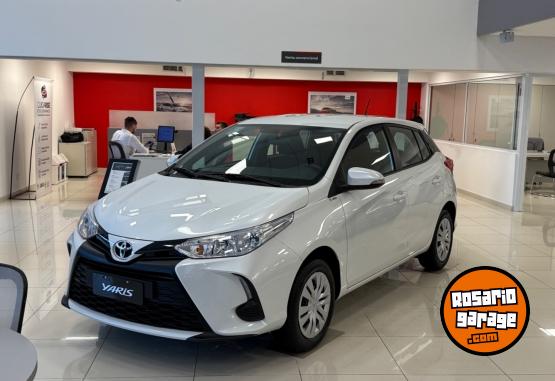 Autos - Toyota Yaris 2024 Nafta 0Km - En Venta