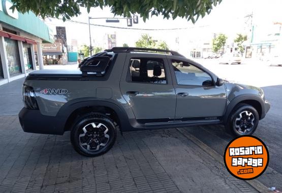 Camionetas - Renault DUSTER OROCH OUTSIDER 4X4 2024 Nafta 0Km - En Venta