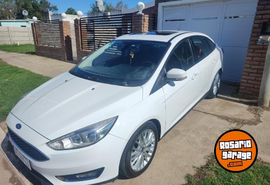 Autos - Ford Focus 2018 Nafta 100000Km - En Venta