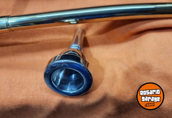 Instrumentos Musicales - Vendo impecable Trombn a vara - En Venta