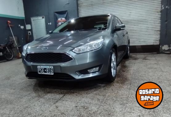 Autos - Ford Focus III 2.0 se plus 2015 Nafta 177000Km - En Venta