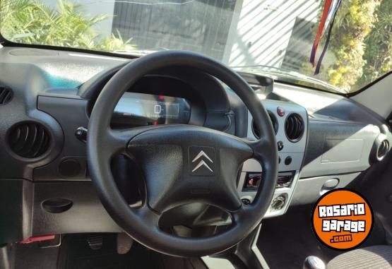 Utilitarios - Citroen Berlingo 2022 Diesel 115000Km - En Venta