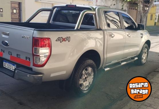 Camionetas - Ford Ranger 1ra mano permuto 2018 Diesel 118000Km - En Venta