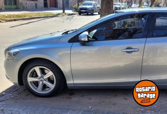 Autos - Volvo Volvo v40 T4 1.6 170cv 2014 Nafta 120000Km - En Venta