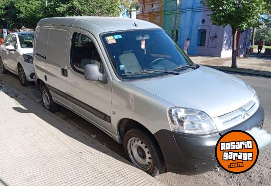 Utilitarios - Citroen Berlingo 2016 Nafta 96000Km - En Venta